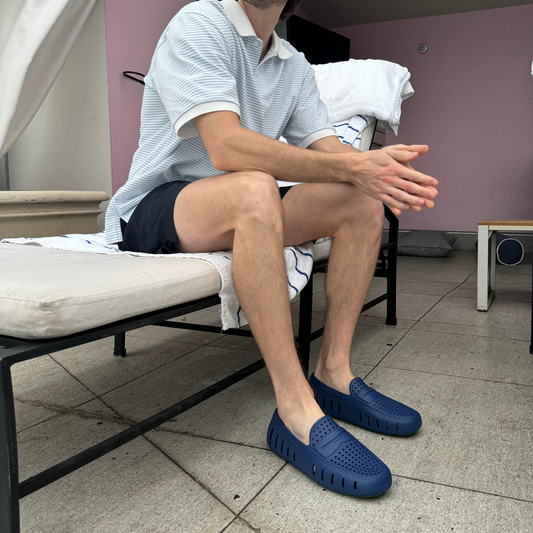 NAVY PEONY/BRIGHT WHITE COUNTRY CLUB 2.0